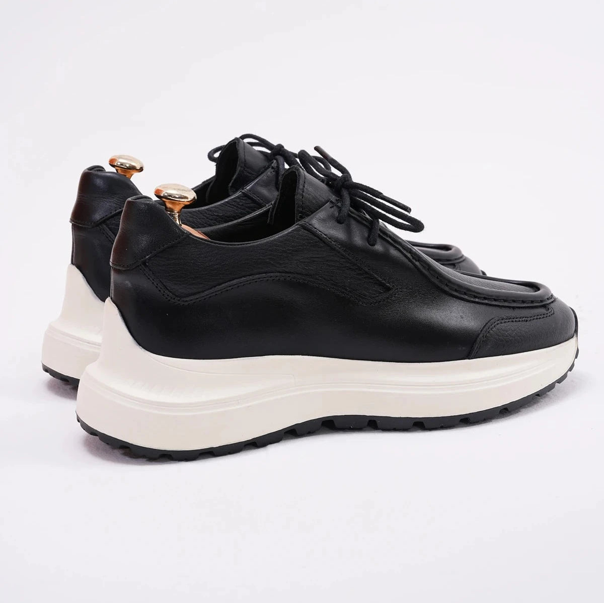 Black Casual Leather Runners