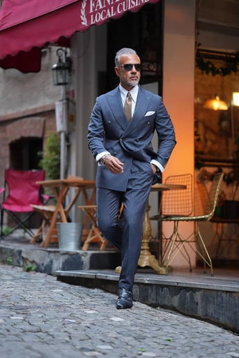 DOUBLE BREASTED WOOL BLUE SUIT