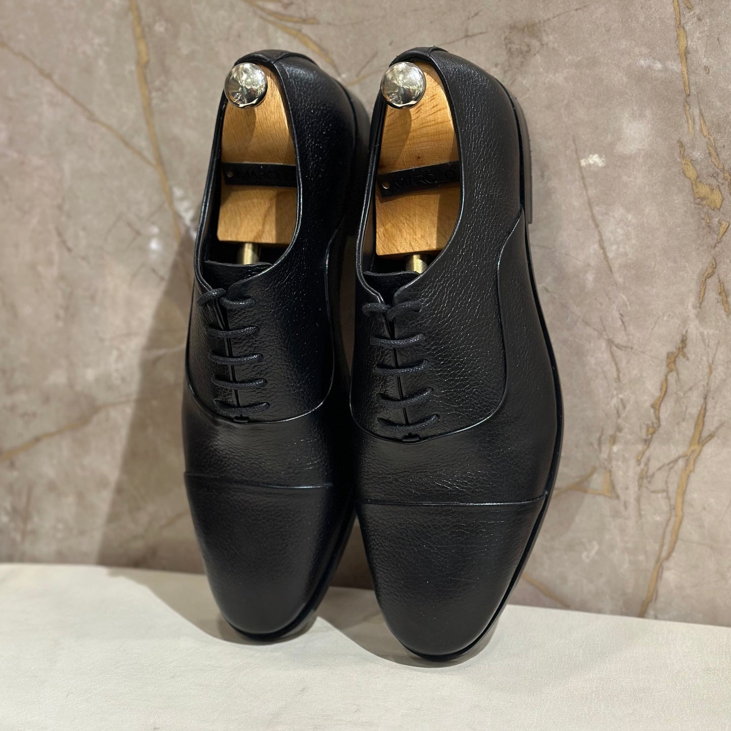 Black Grainy Captoe Oxford