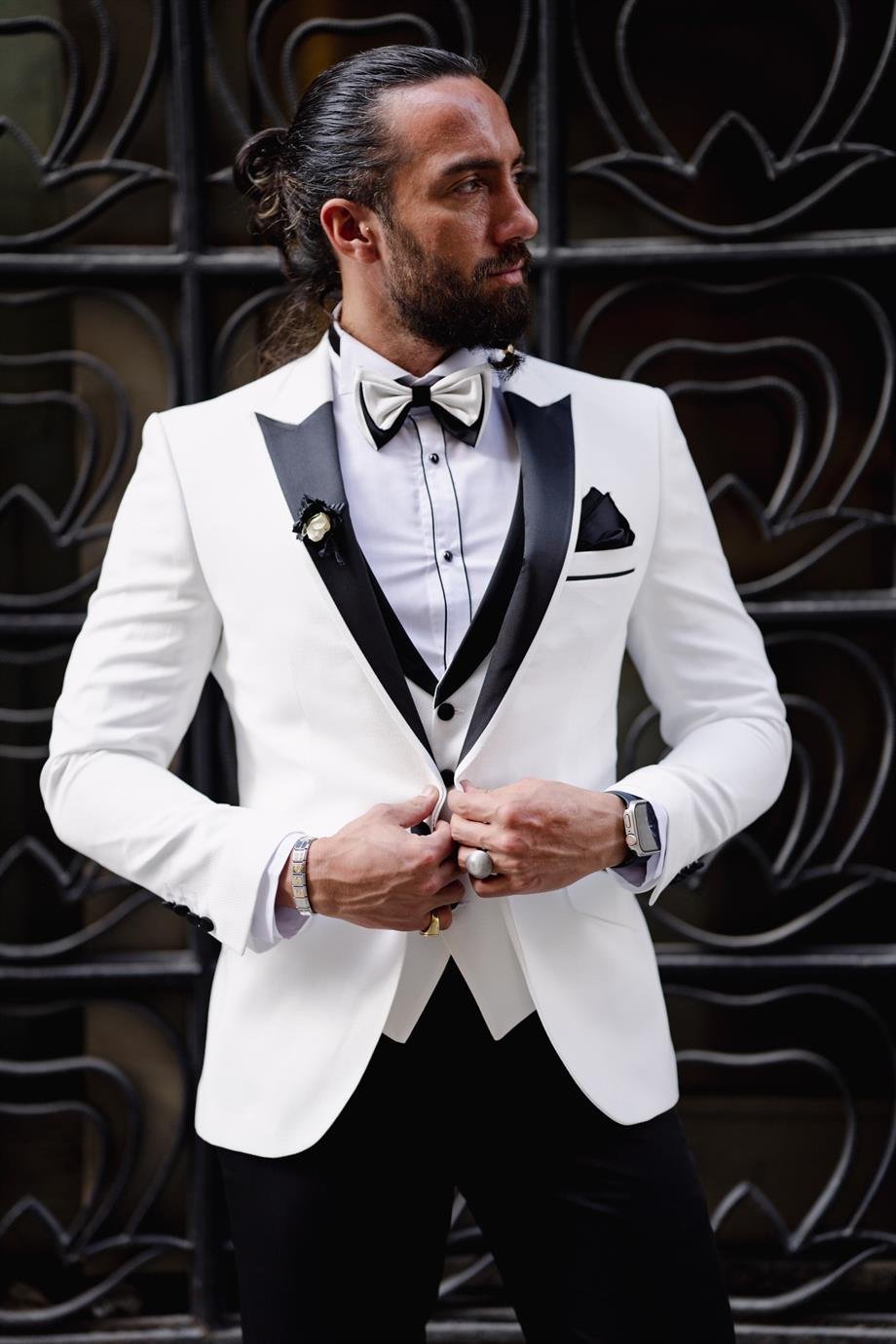 Satin Collar Special Design Wedding Suit