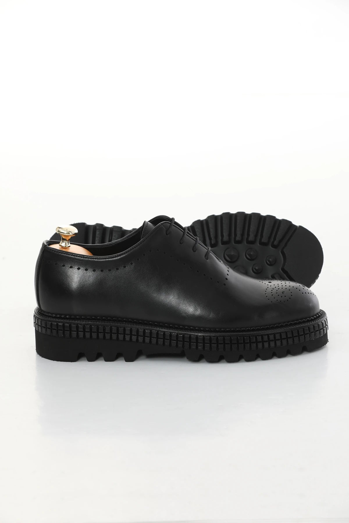 Black Trok Toe Brogue Chunky