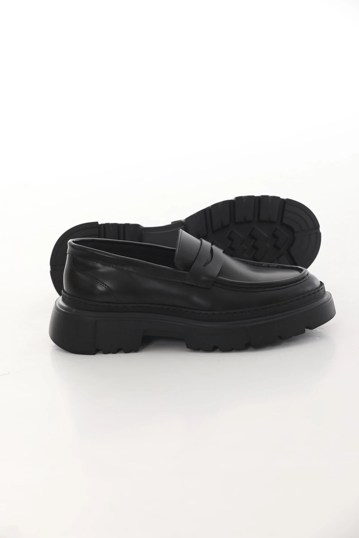 Black Calf Penny Chunky Shoes