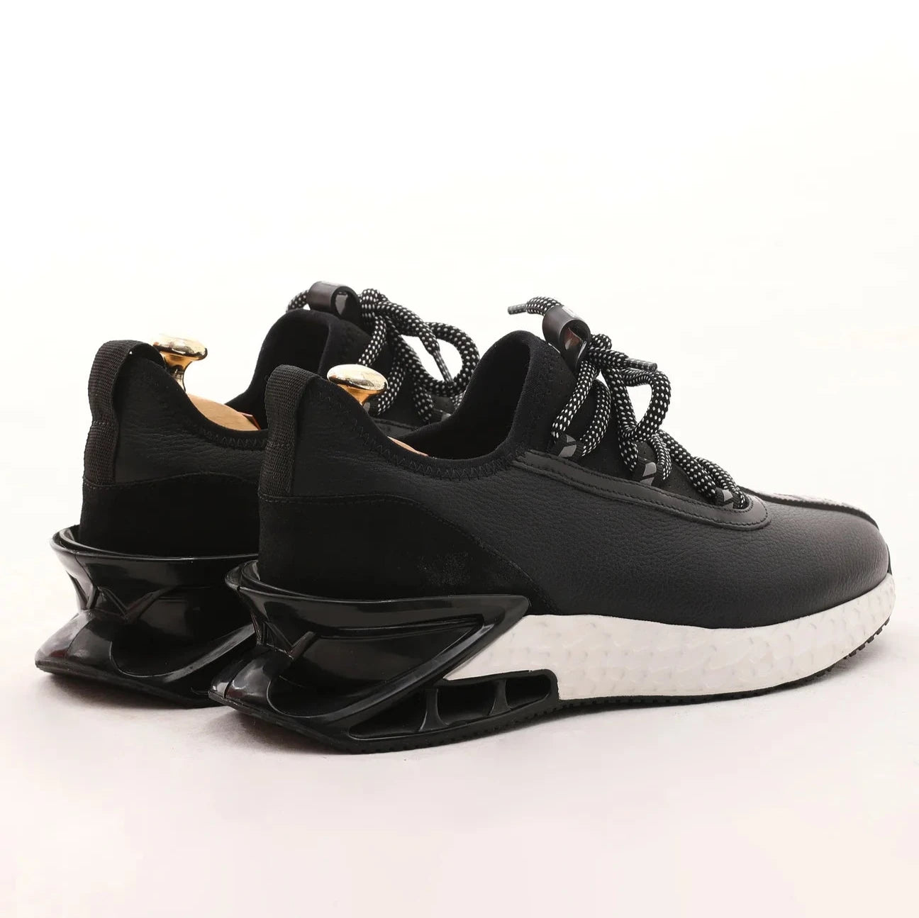 Black Strap Casual Runners