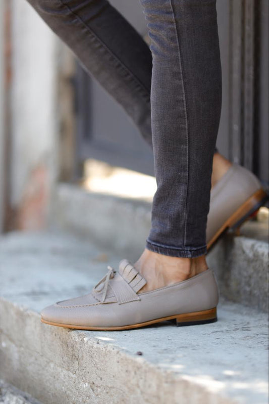 Beige Kiltie Loafers